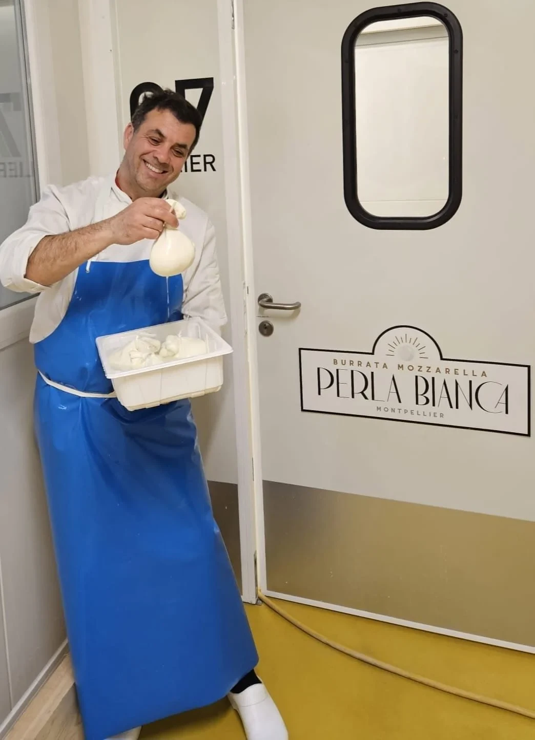 Fromager nuoviant burrata Perla Bianca à Montpellier